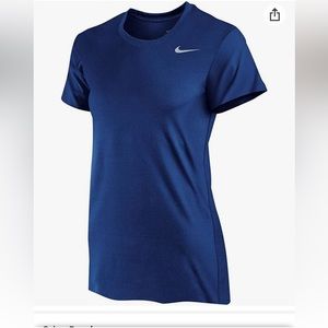 Nike women’s Dri-Fit training Tshirt Size XS